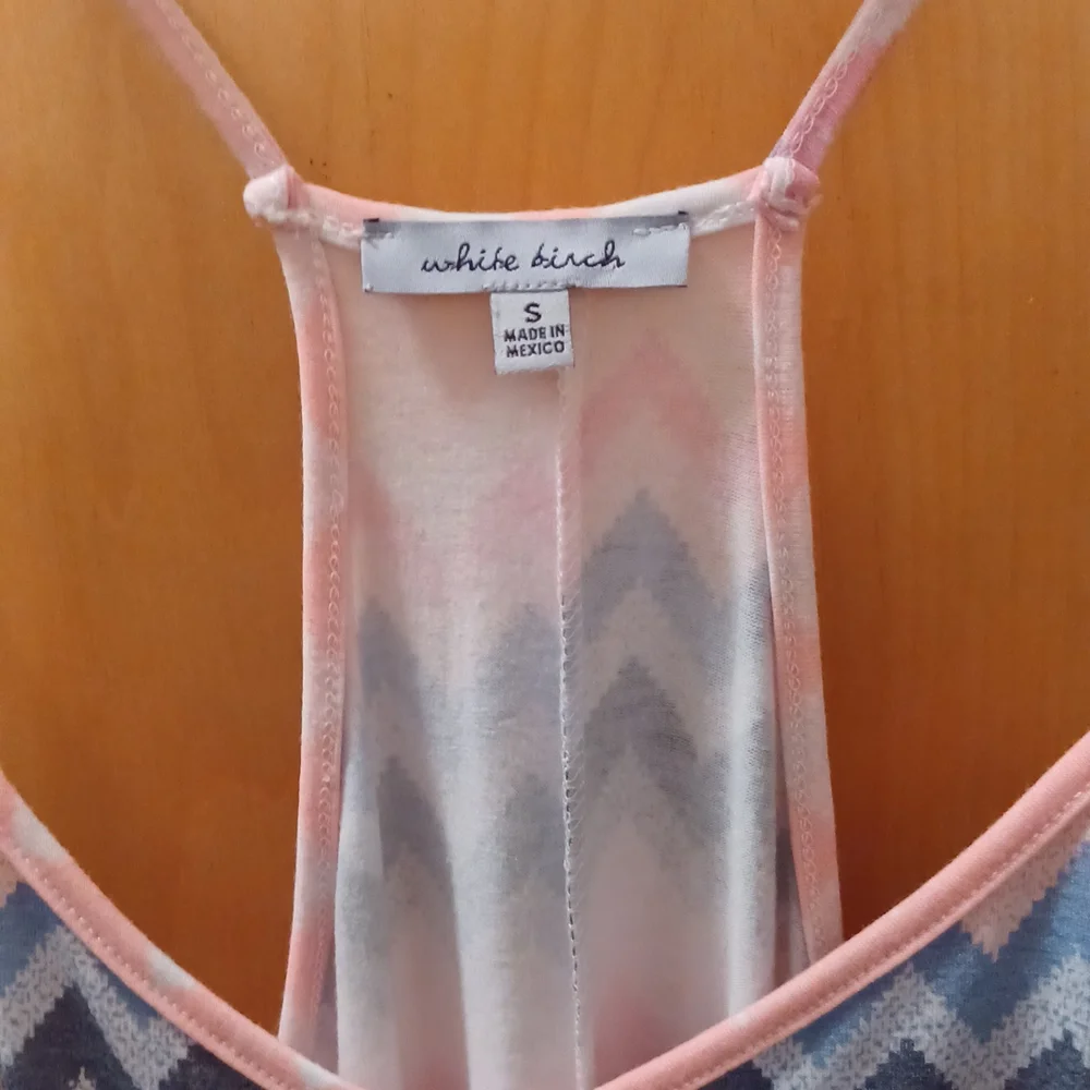 Tank top - Picture 2 of 2